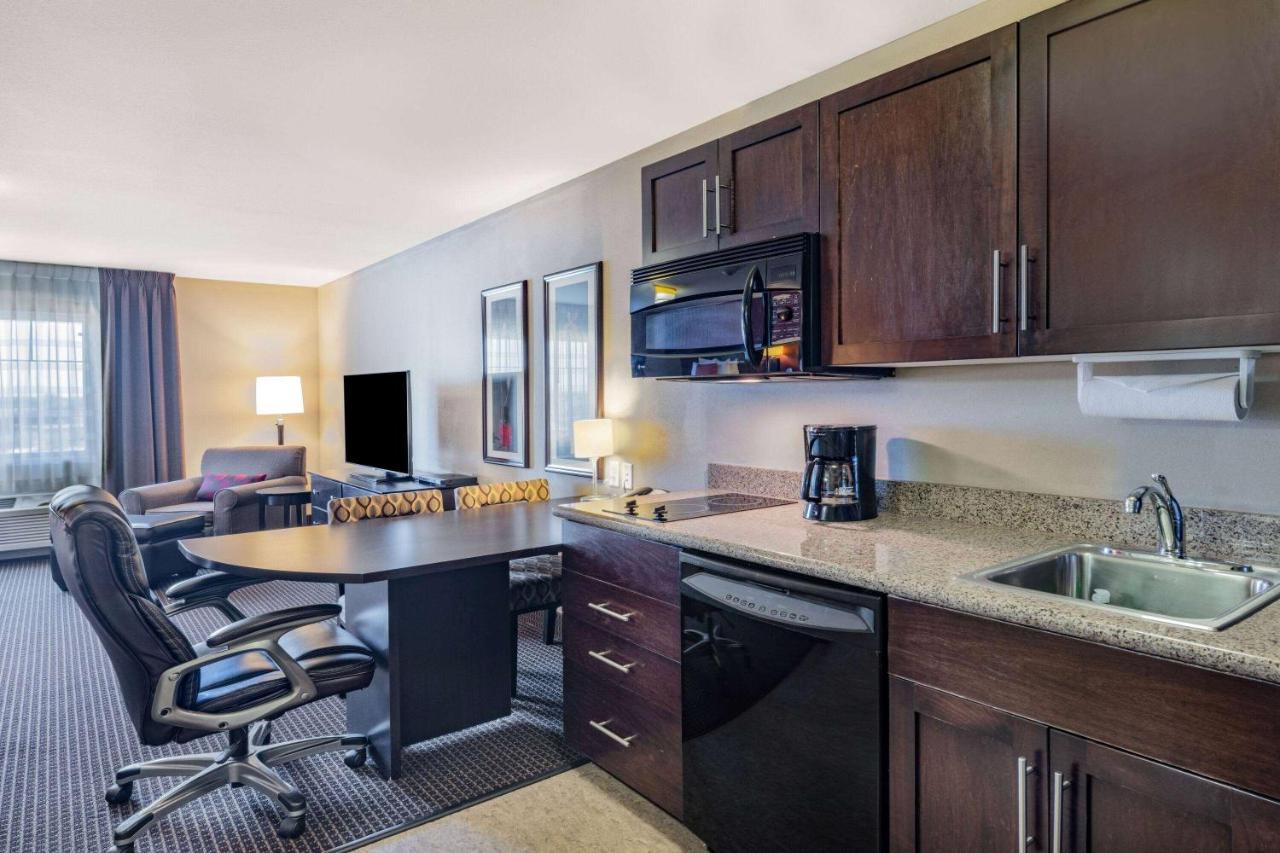 Hawthorn Suites By Wyndham ווילסטון מראה חיצוני תמונה